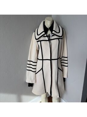 Alice & Olivia wool dress coat, white with black trim, size small